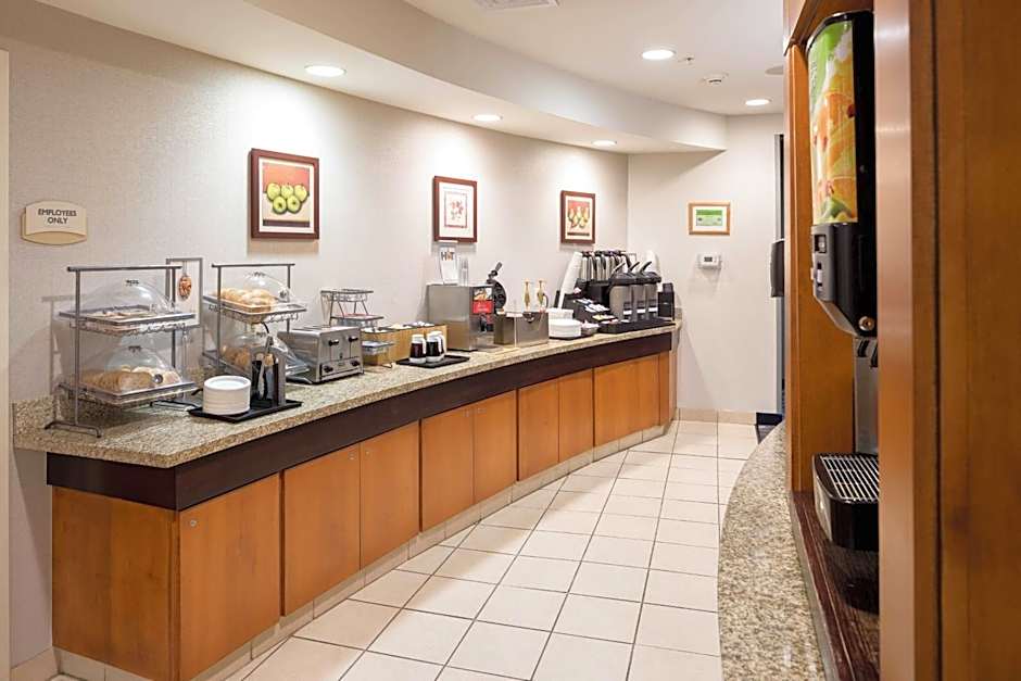 Fairfield Inn & Suites by Marriott South Boston