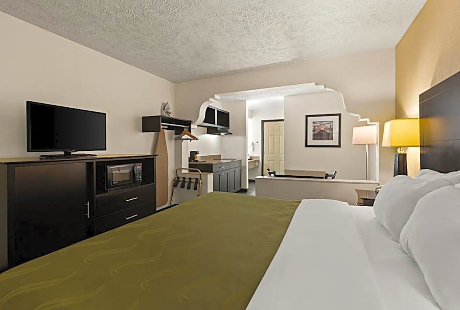 Quality Inn Traverse City