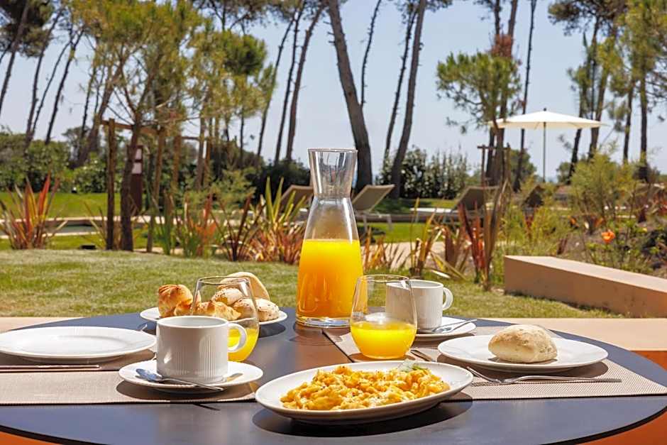 Palmares Signature Apartments