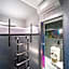 Diamond Capsule Hotel Amsterdam South