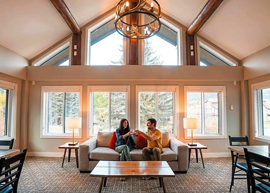 Basecamp Lodge Canmore