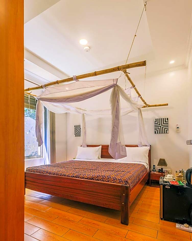 Heaven Restaurant & Boutique Hotel