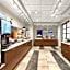 Holiday Inn Express and Suites Staunton By IHG
