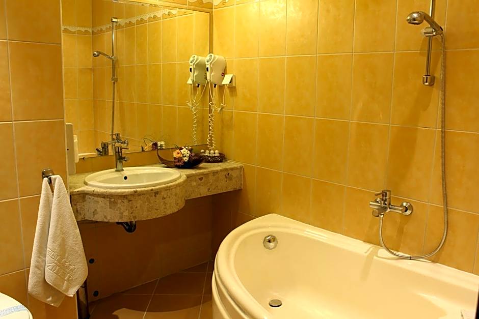 Hotel Premier - Veliko Tarnovo City Center, Panorama View