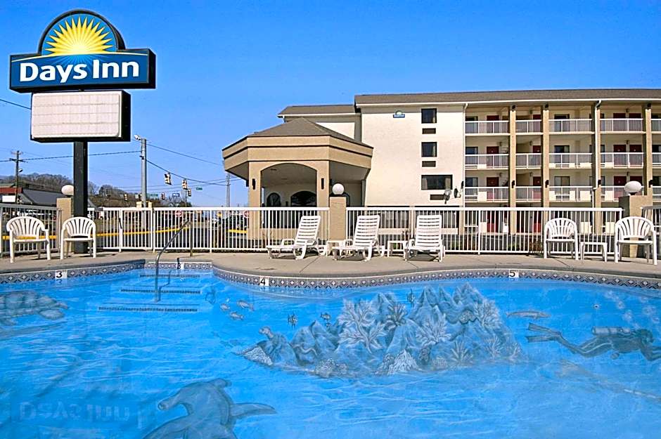 Days Inn by Wyndham Apple Valley Sevierville
