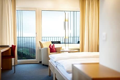 Superior Twin Room with Balcony