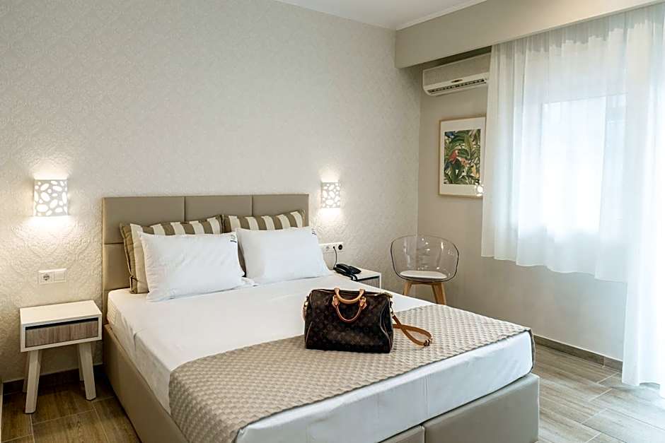 Ammos Beach Seaside Luxury Suites Hotel