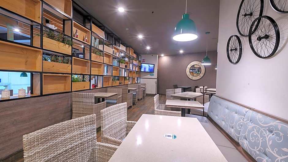 Holiday Inn Hotel & Suites Mexico Medica Sur By IHG