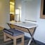 Airport Waterfront Inn
