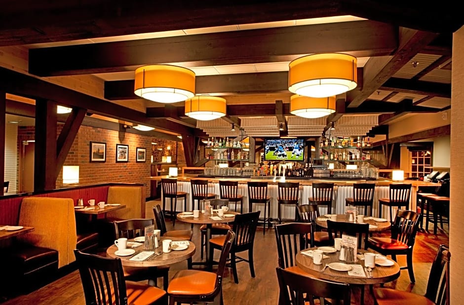 Holiday Inn Auburn, an IHG Hotel
