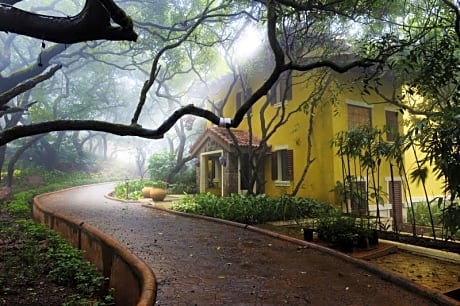 Le Meridien Mahabaleshwar Resort & Spa