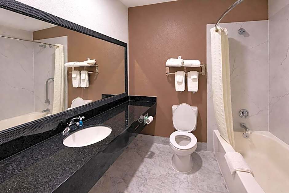 Comfort Inn & Suites Texas City I-45