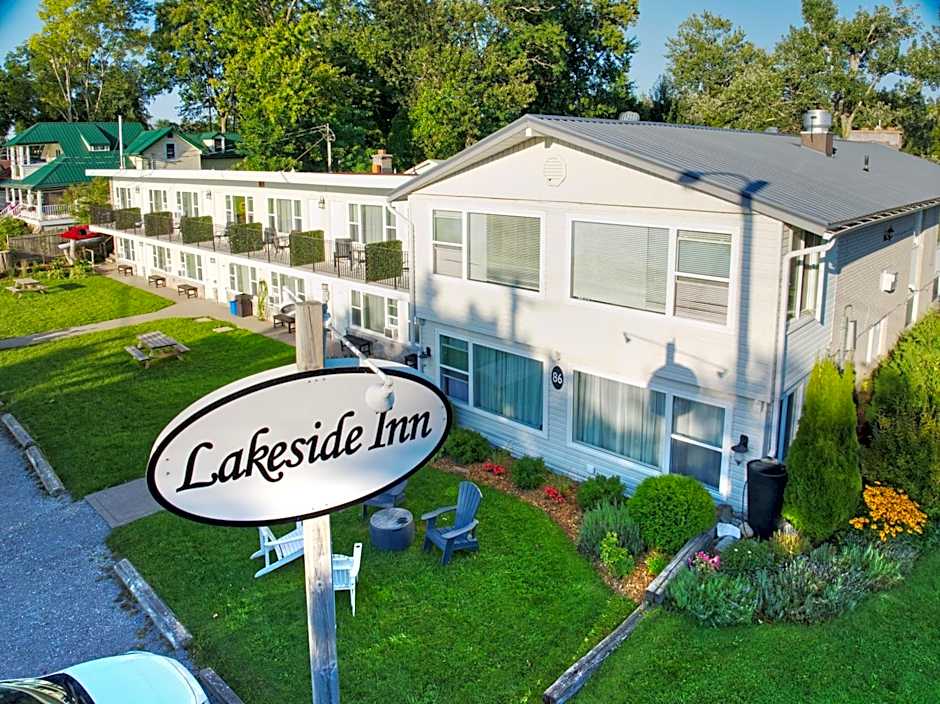 Lakeside Inn