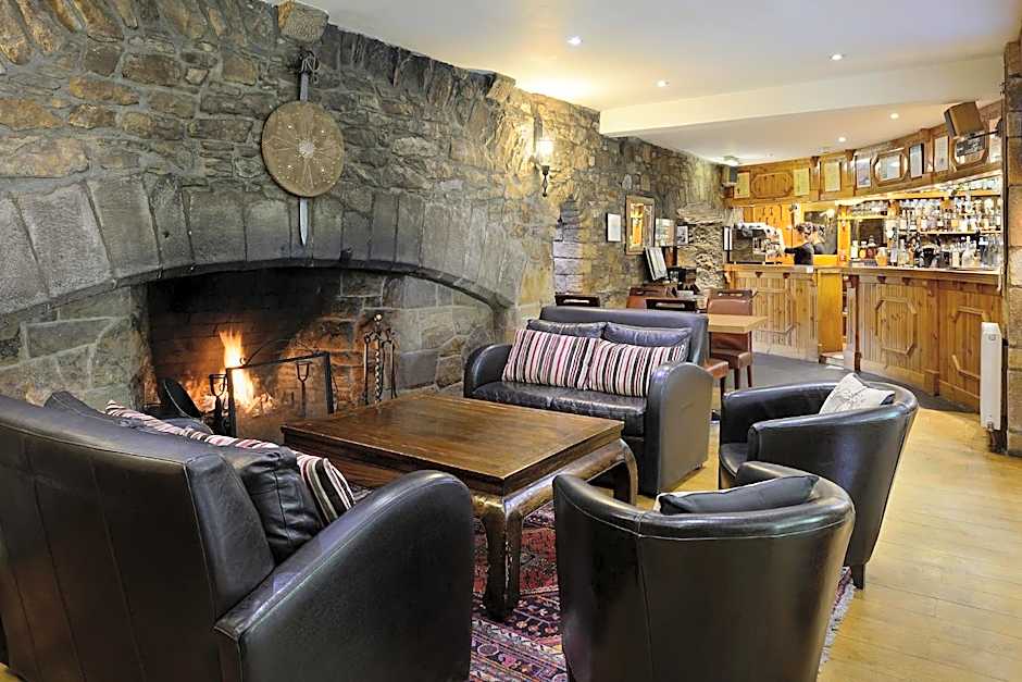Dornoch Castle Hotel