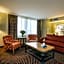 Clarion Collection Arlington Court Suites Hotel