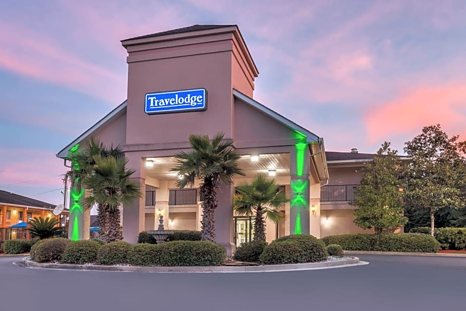 Travelodge by Wyndham Port Wentworth Savannah Area