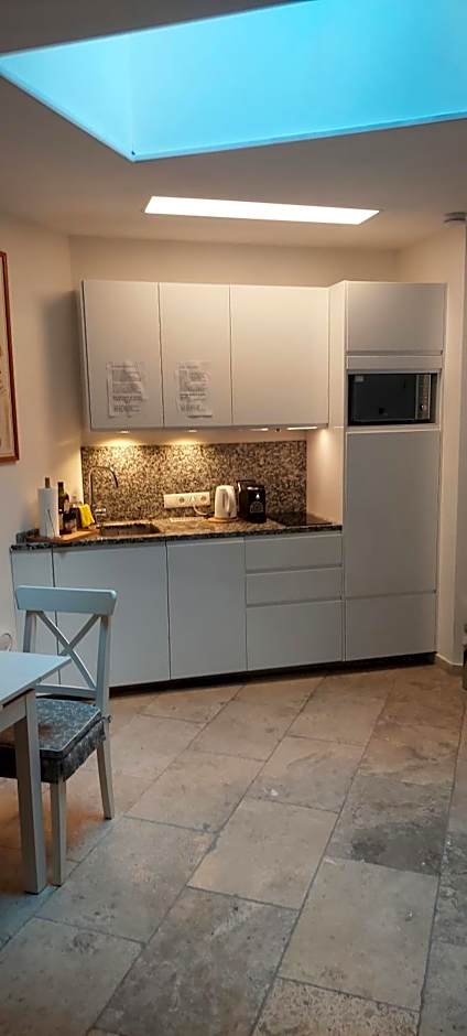 Modern Studios near City Center