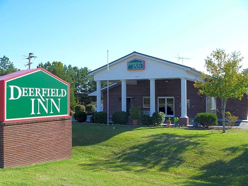 Deerfield Inn and Suites - Fairview