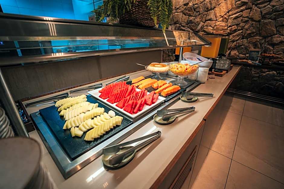 Hilton Garden Inn Praia Brava