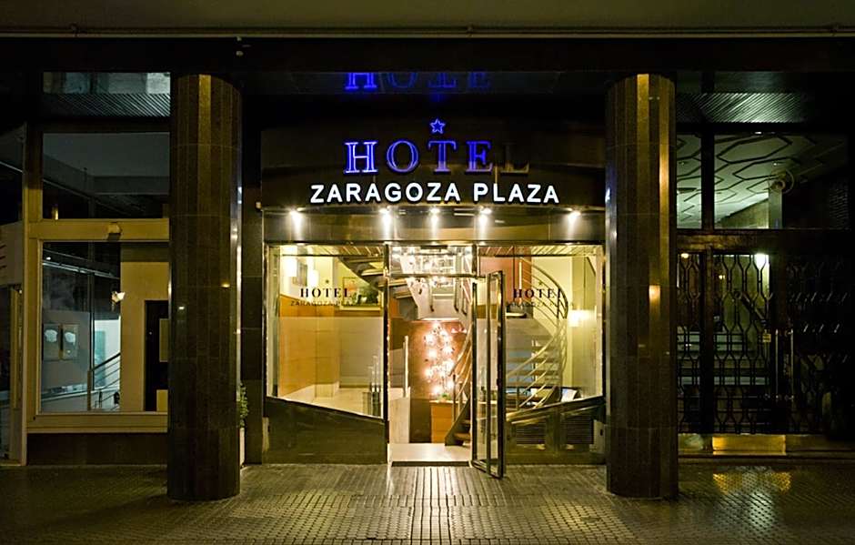 Hotel Zaragoza Plaza