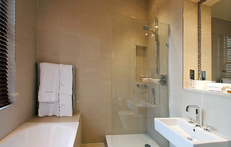 St Michael's Manor Hotel - St Albans