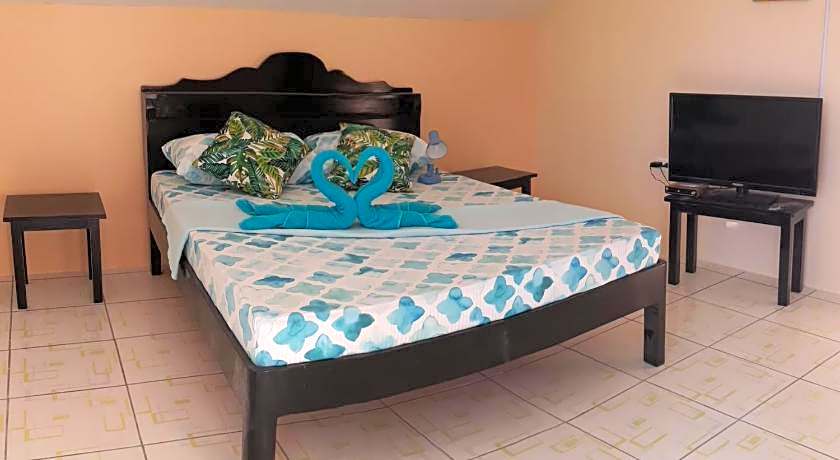 Hotel Sisters Inn Moalboal - Cebu Philippines