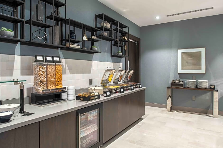 Holiday Inn Express Boston - Quincy By IHG
