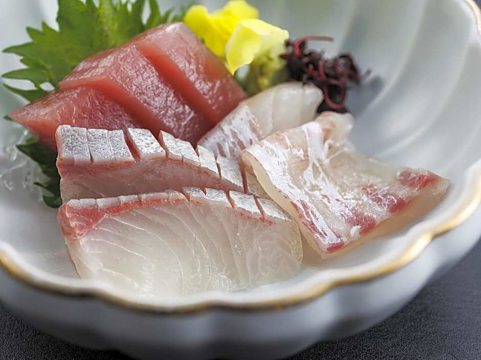 Wan Wan Paradise Premier Nanki Shirahama