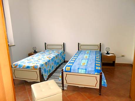 Twin Room with Shared Bathroom