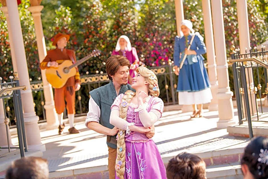 Disney Davy Crockett Ranch + Tickets