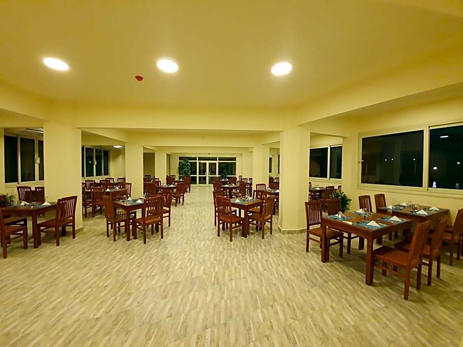 Fanar Hotel
