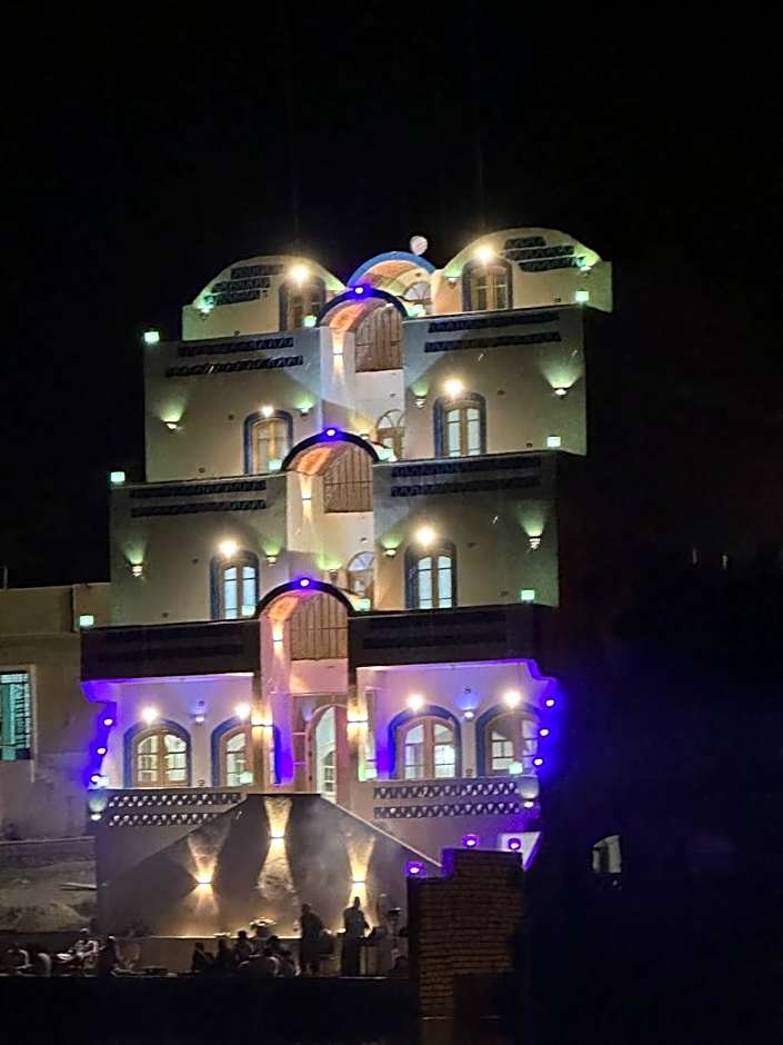 ACHERTOD Nubian House