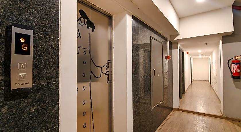 Collection O Sayeeda International