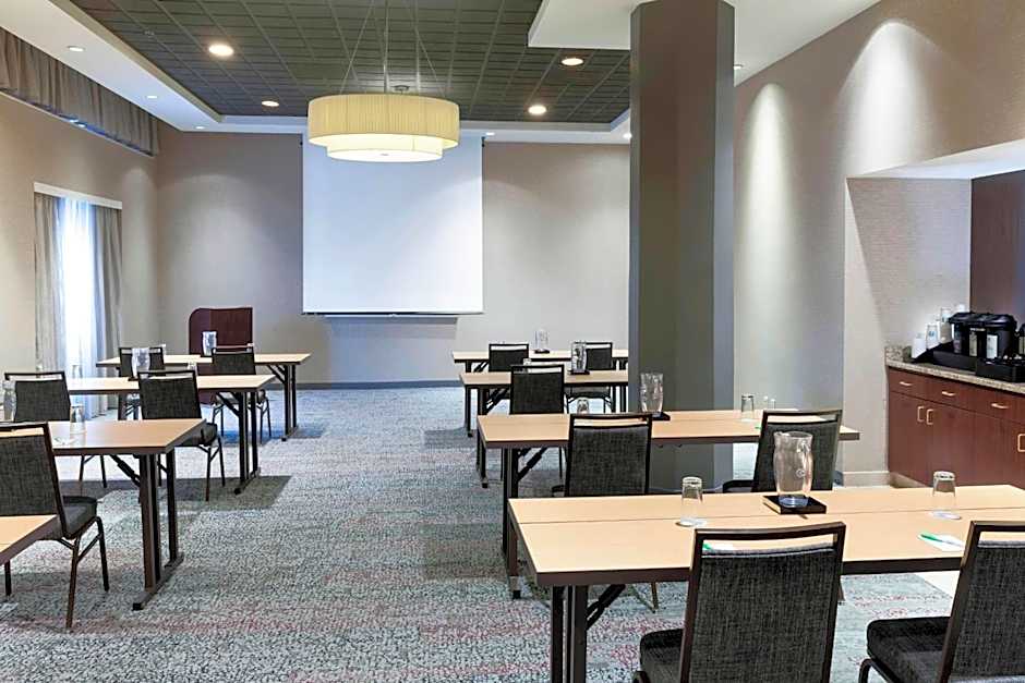 Courtyard by Marriott Omaha Downtown/Old Market Area