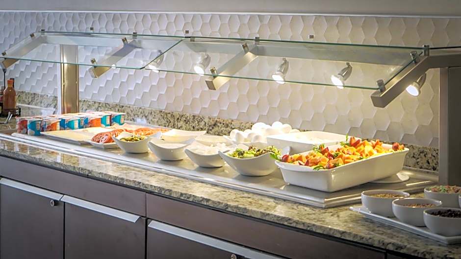 Staybridge Suites Guadalajara Expo By IHG