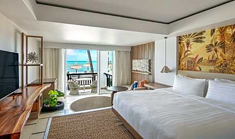 Coral Beachfront Room King