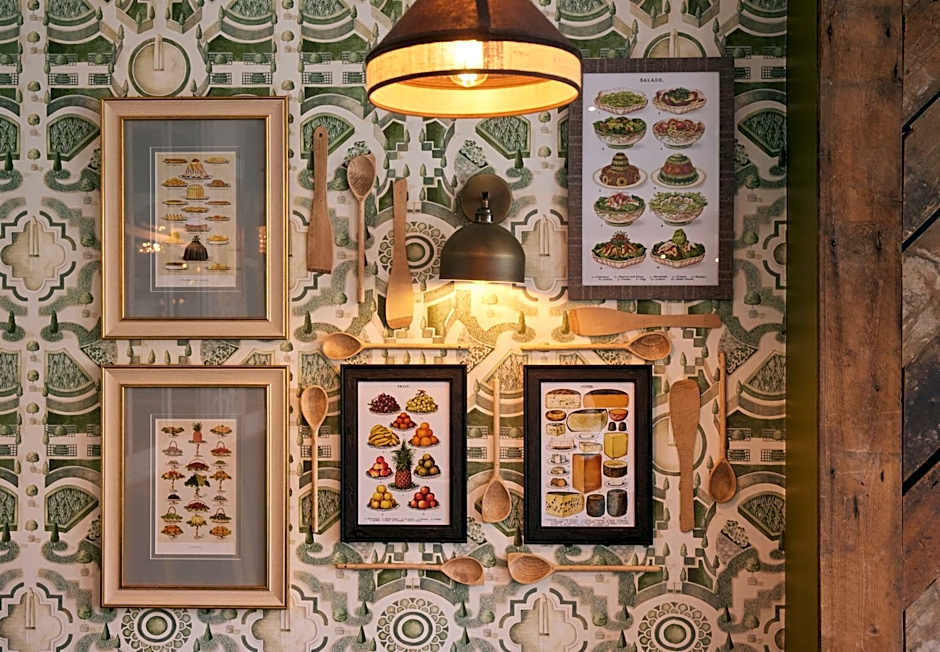 The Kings Head Wroxham by Greene King Inns