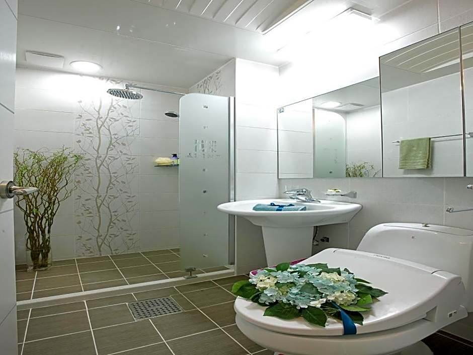 Good Morning Residence Hotel Hue