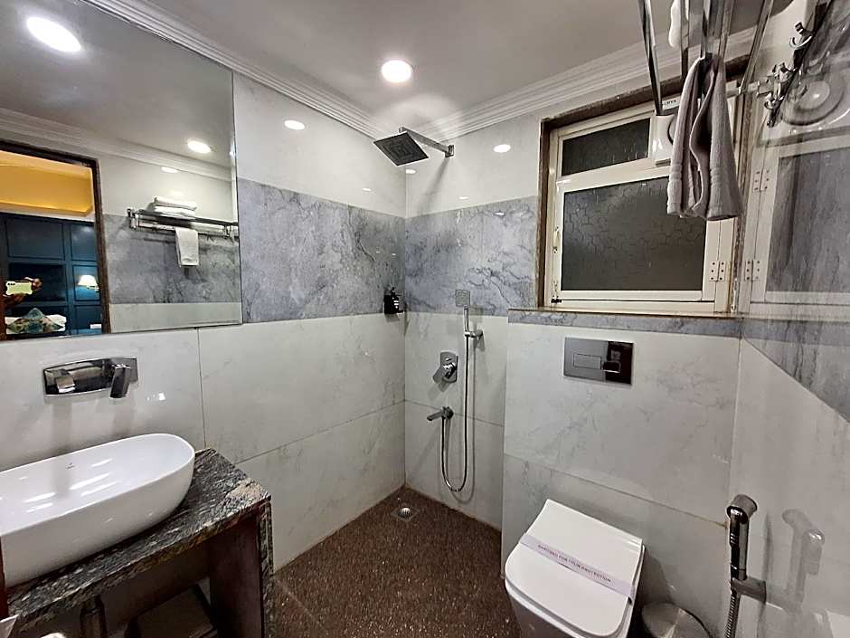 LN Hotels and Resorts