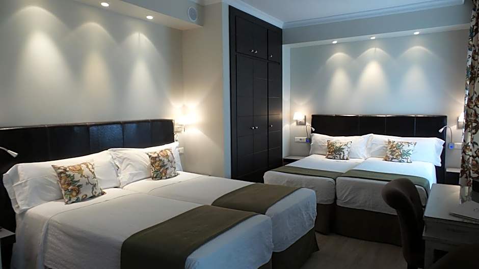 Hotel Moderno Puerta del Sol