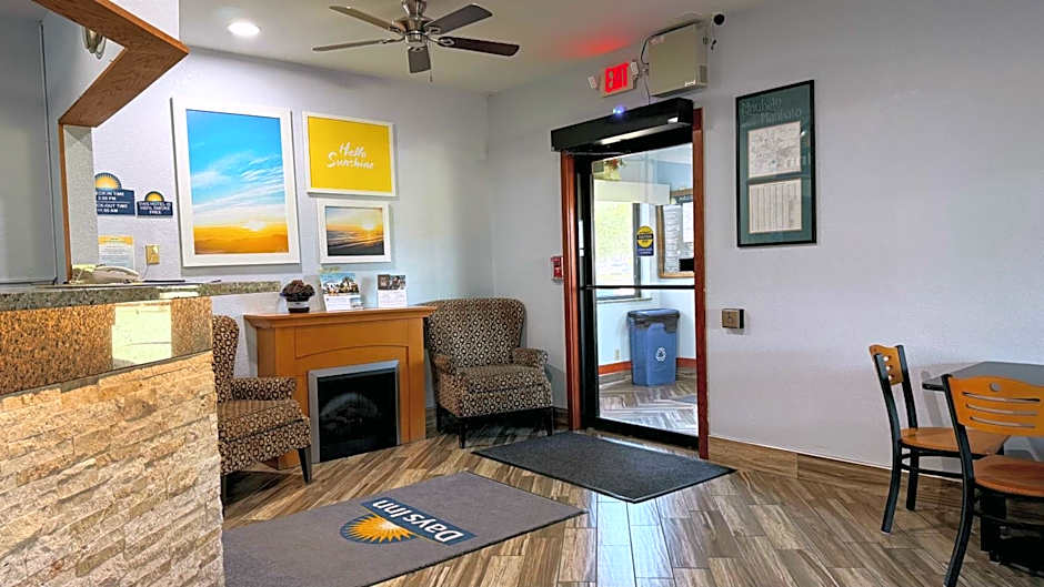 Days Inn by Wyndham Mankato