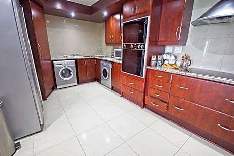 Milkwood Beachfront Accommodation 415,J'Bay