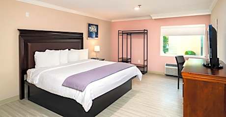 King Room - Mobility Access/Non-Smoking