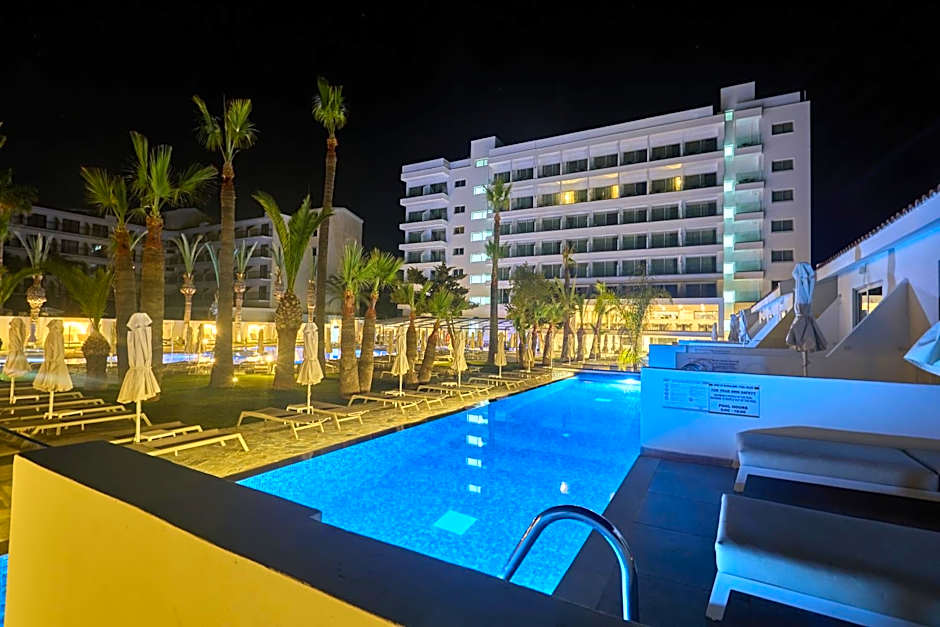 Bohemian Gardens Hotel