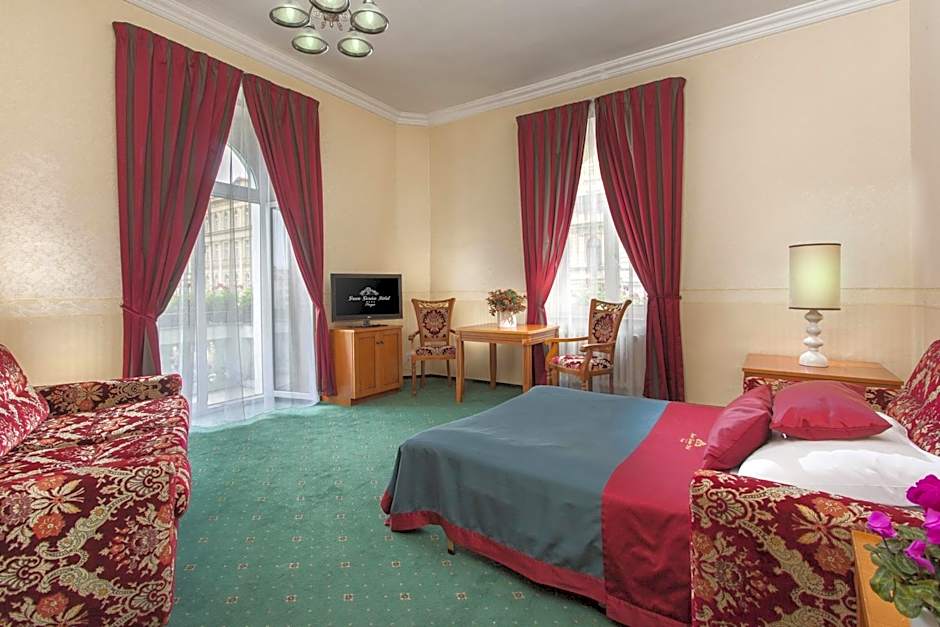 Green Garden Hotel