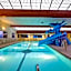 Grand Marquis Waterpark Hotel & Suites