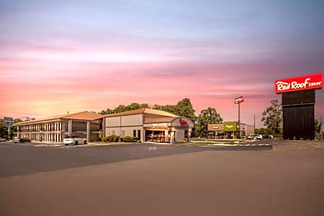 Red Roof Inn Manchester, TN