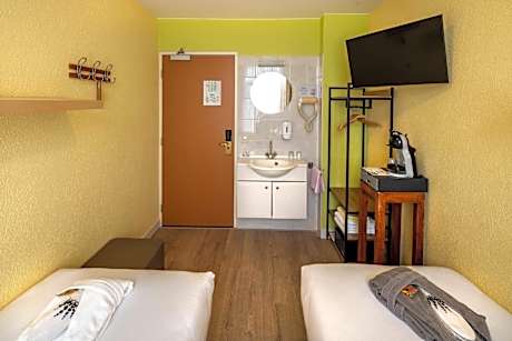 Double or Twin Room with Shared Bathroom