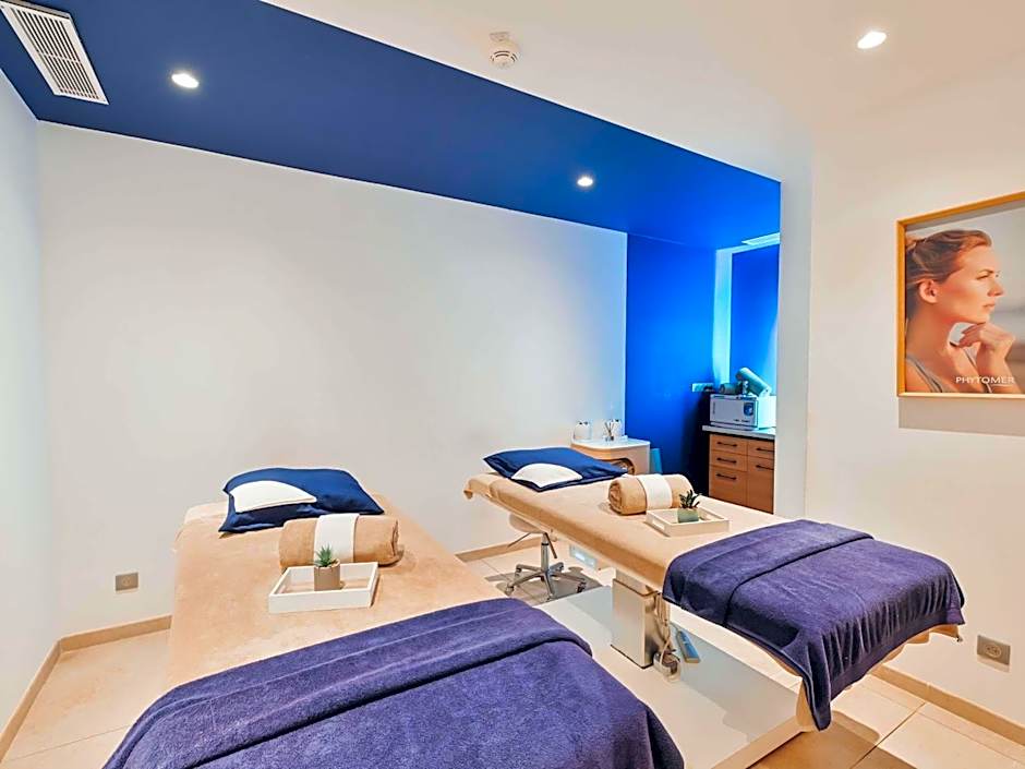 Mercure Avignon Gare TGV