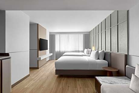 One-Bedroom King Suite